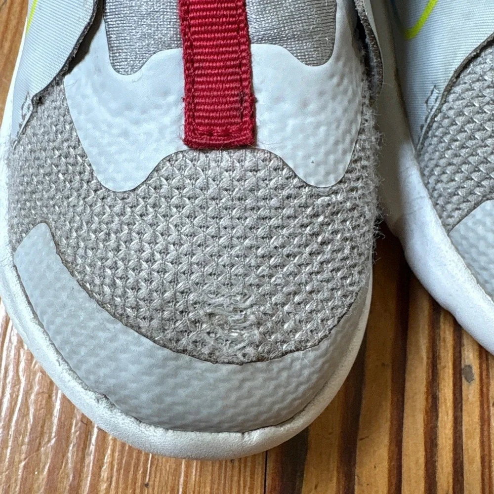 Nike RT Live Toddler Kids Gray Rainbow Gradient Slip On Sneakers SIZE 8C